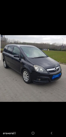 Opel Zafira 1.9 CDTI Sport - 1