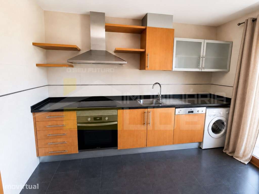 Apartamento T3 com Suíte, em Camarate, Lisboa.-5