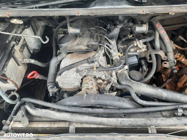 Dezmembrez Mercedes Vito  W639 - 5