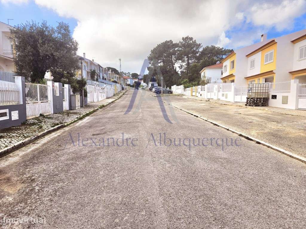 Lote de Terreno com vistas desafogadas para construção de moradia e... - Grande imagem: 3/6