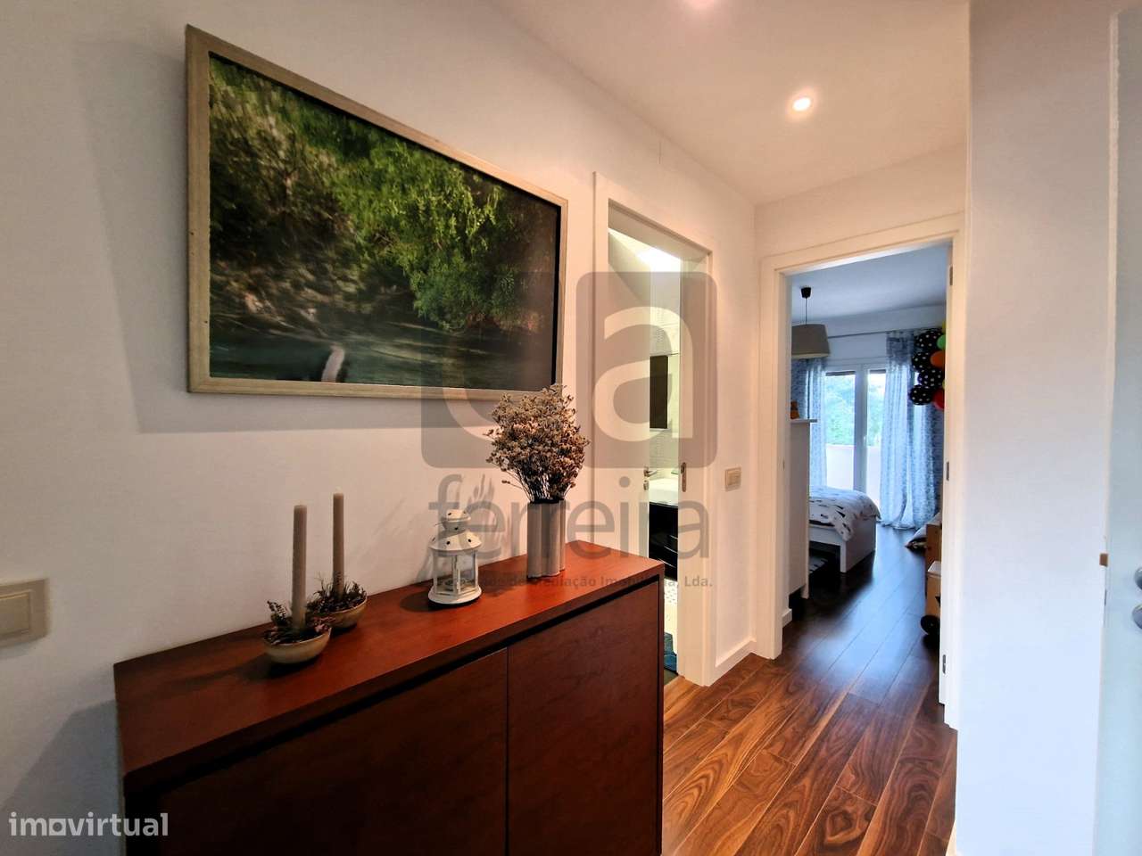 Apartamento T3 semi novo com lugar de estacionamento - Grande imagem: 3/36