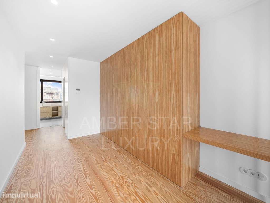 Moradia T4 com Jardim a 10 minutos da Praia-34