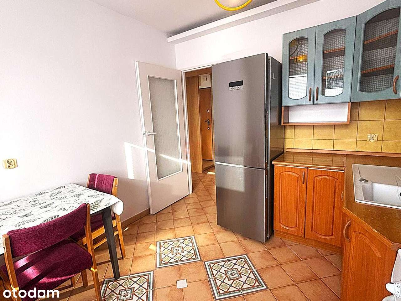 Przytulne 2 poko. z osobną kuchnią i balkonem - Pełny obrazek: 3/13