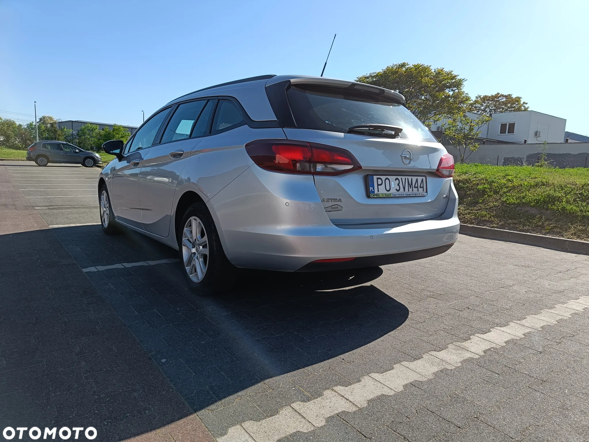 Opel Astra V 1.6 CDTI Enjoy S&S - 11