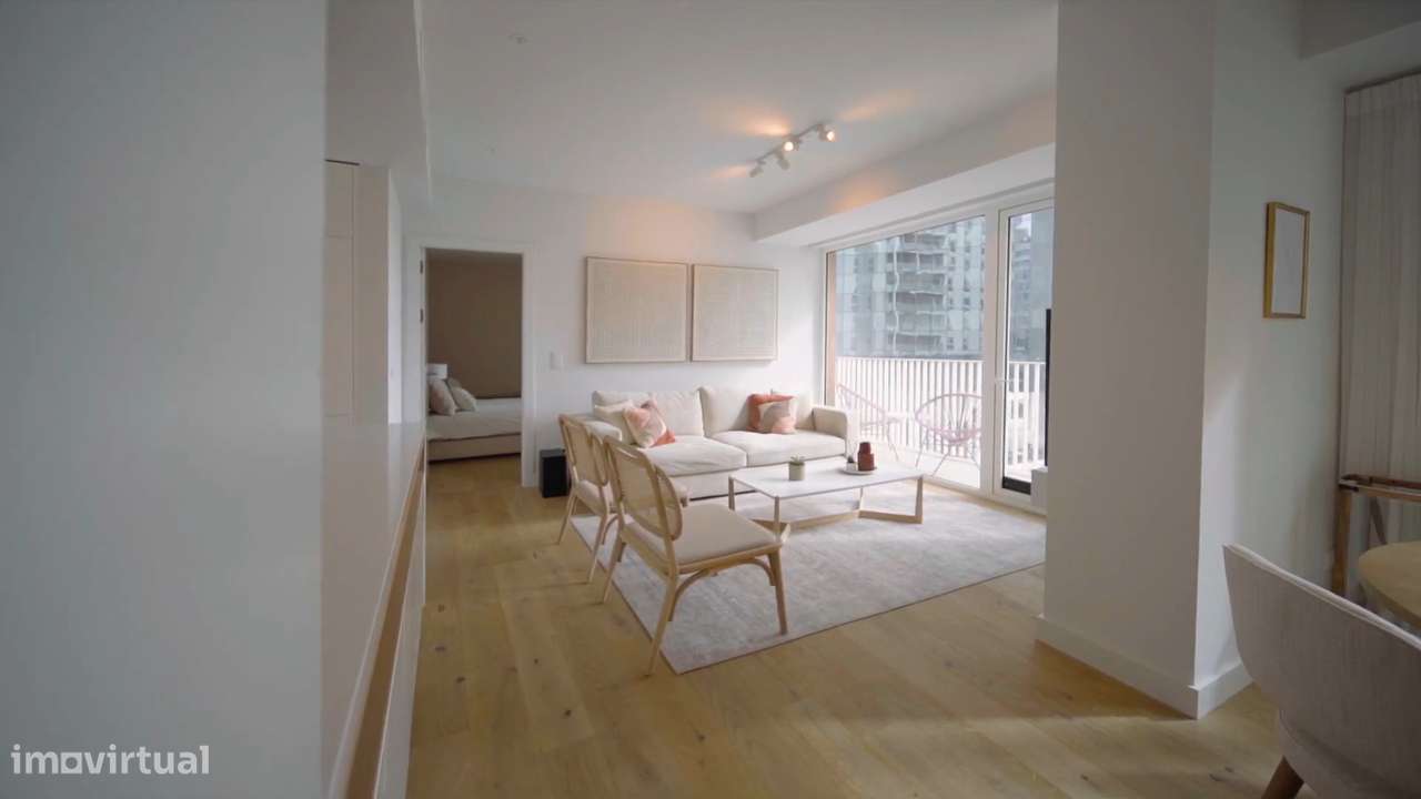 Apartamento T2 com varanda em Lisboa - Grande imagem: 2/28