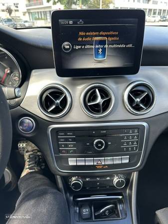 Mercedes-Benz CLA 220 d Shooting Brake AMG Line Aut. - 36