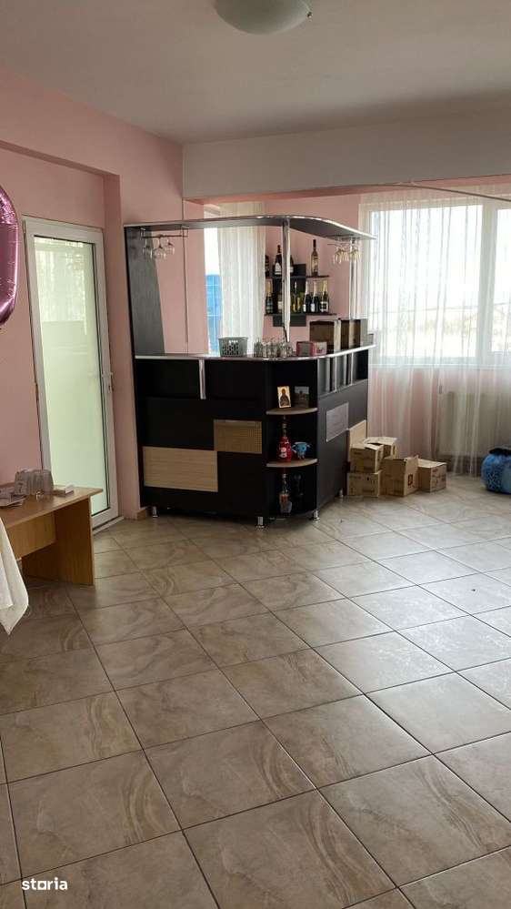 Spatiu Comercial Mioveni, 130 mp, Zona Centrala, Robea - Imagine principală: 4/4