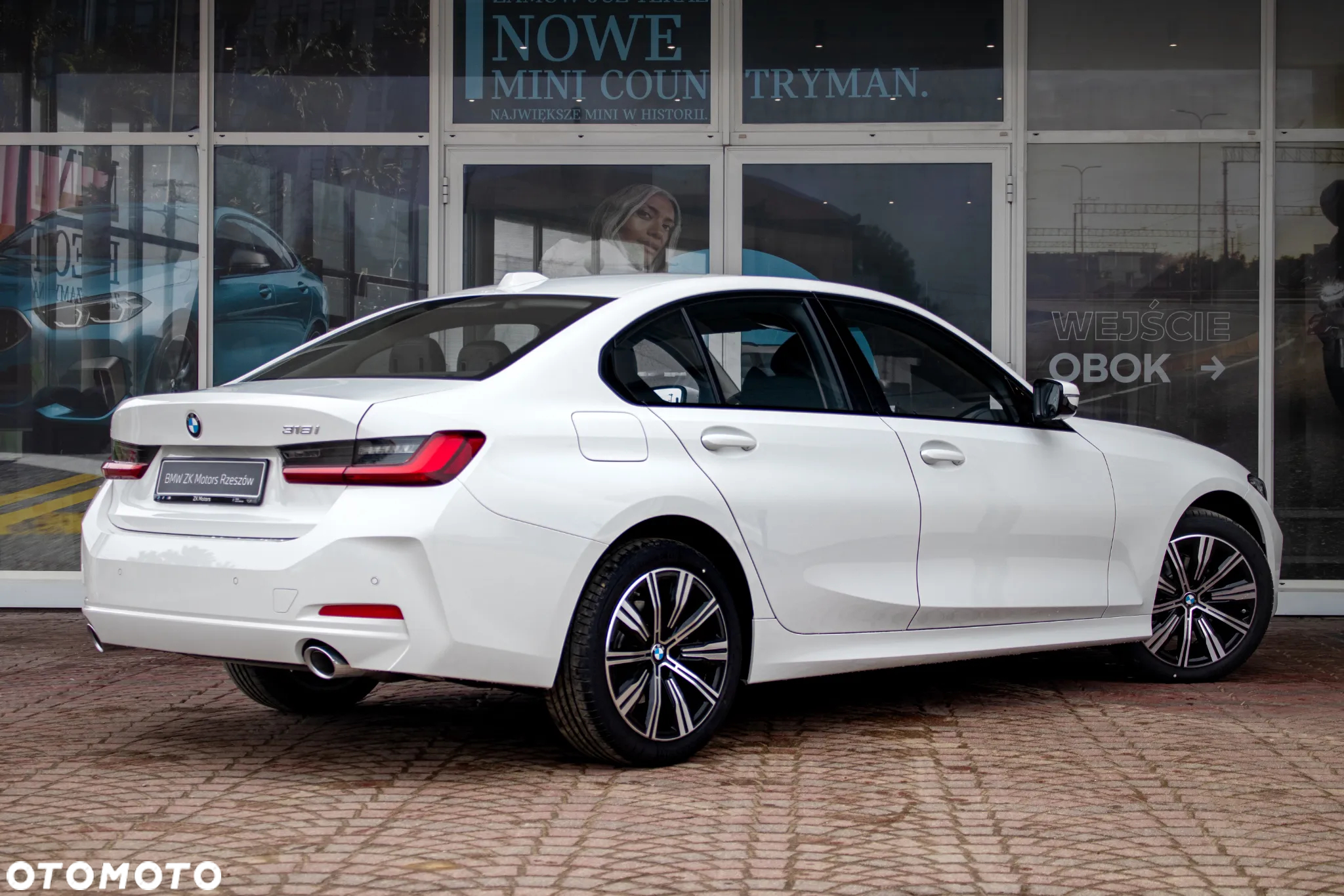 BMW Seria 3 318i - 3