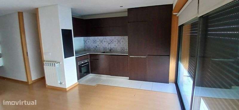Arrenda-se apartamento T1 de 50,5m2 em Gualtar, Braga - Grande imagem: 4/4