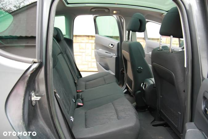 Peugeot 3008 1.6 HDi Style - 15