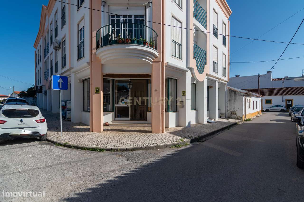 Moradia para Reabilitação Total (Riachos) - Grande imagem: 4/30