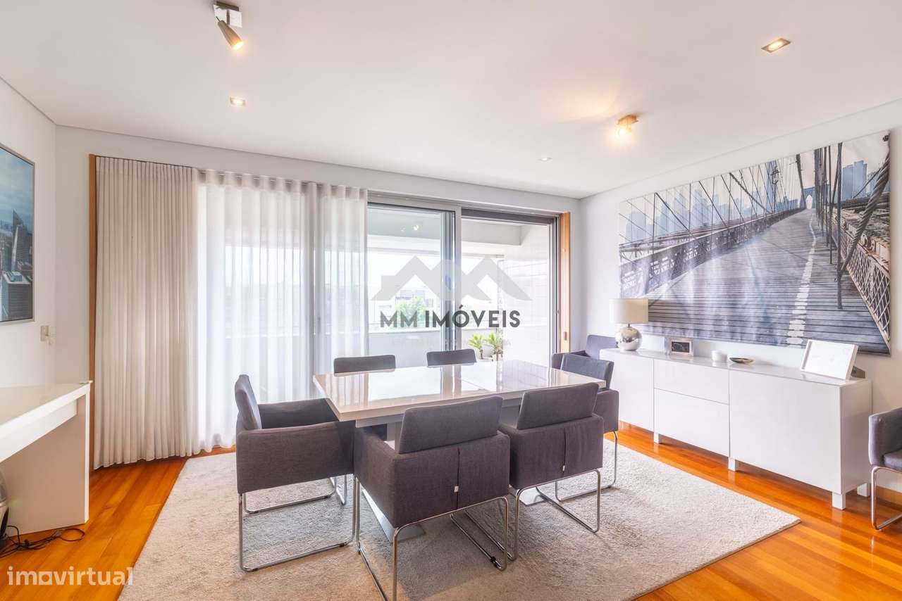 Apartamento T3 | Leça da Palmeira | Varanda | Mar | Garagem 2 Carros-9