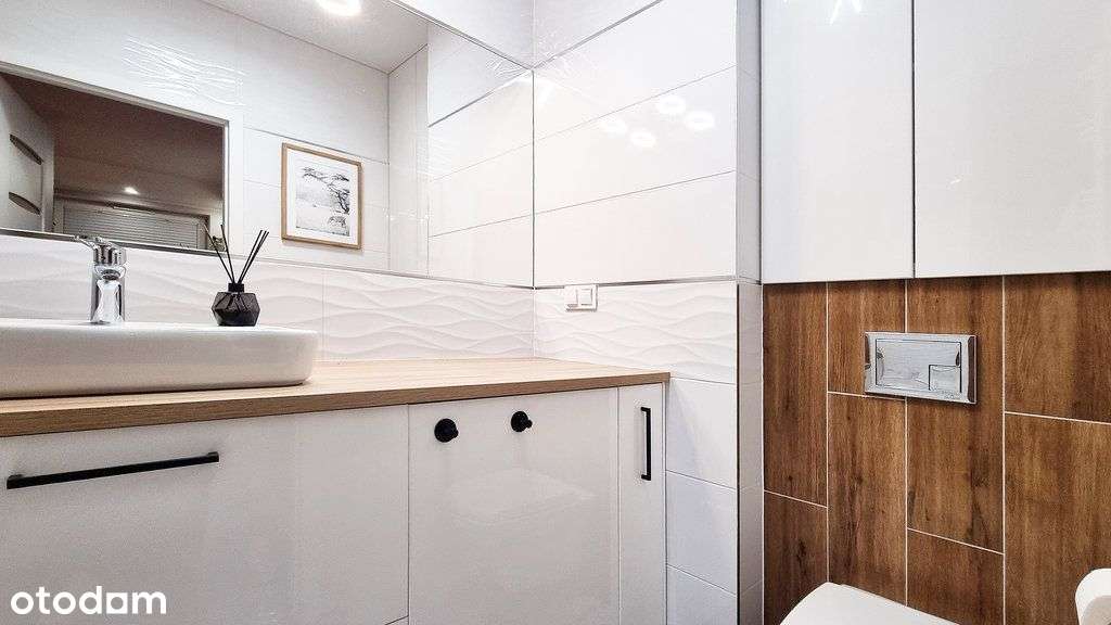 Trzypokojowe, umeblowane na ostatnim piętrze-6