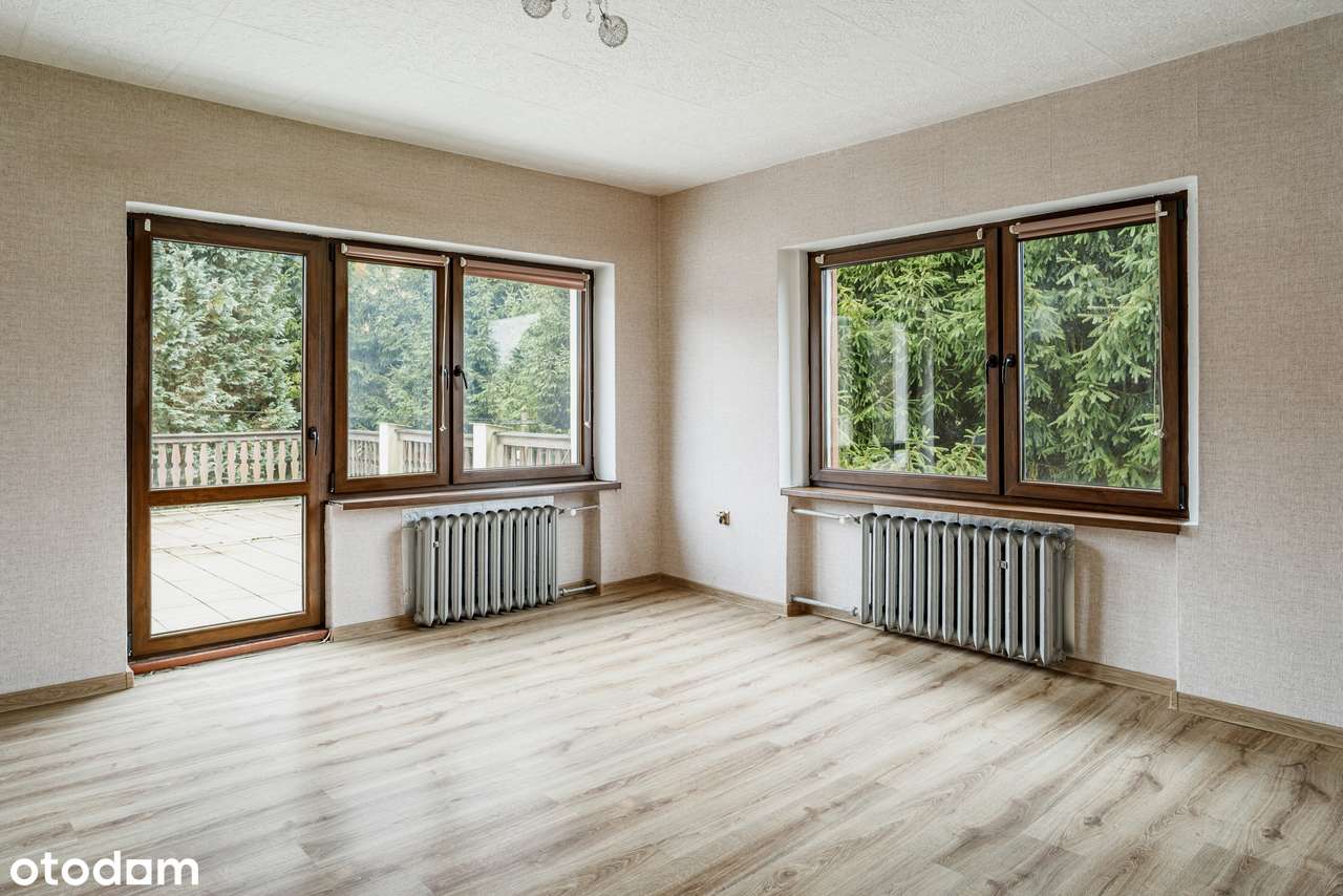 Duży dom z potencjałem pod górami - Brenna - do zamieszkania.-10