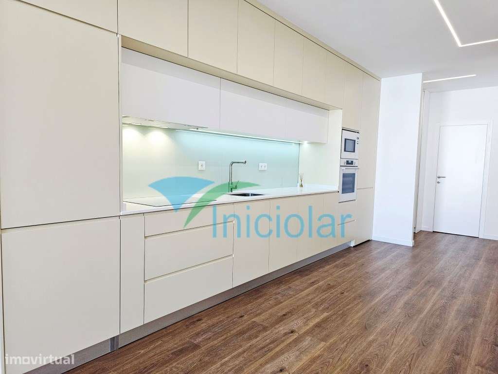 Apartamento T2 Totalmente Remodelado no Centro Histórico de Penafiel - Grande imagem: 5/19