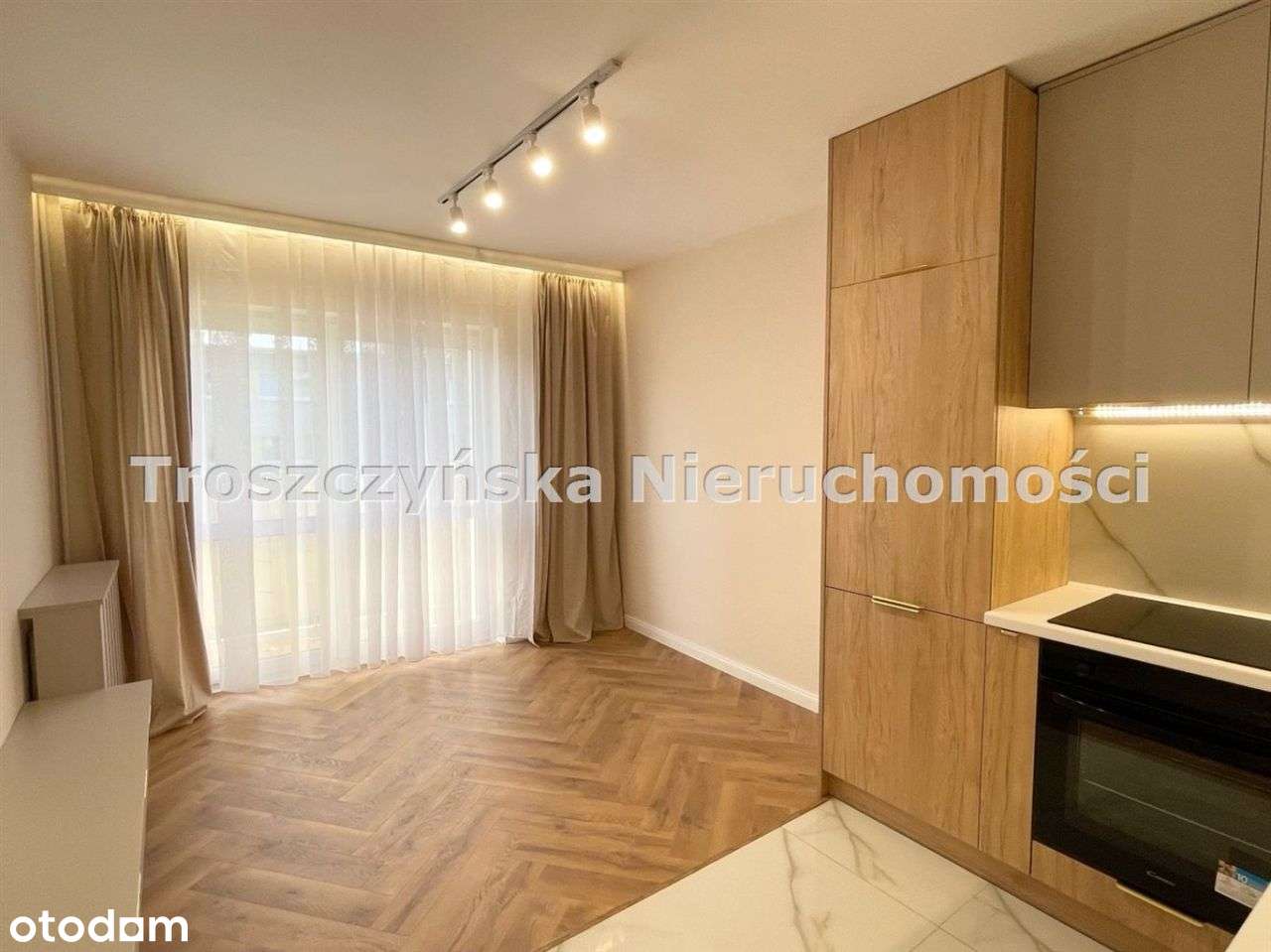 M4/ tysiąclecie po remoncie z balkonem - Pełny obrazek: 2/11