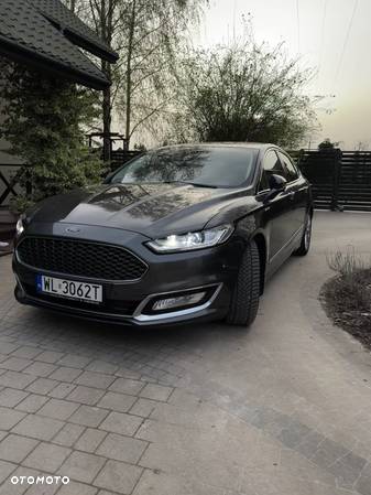 Ford Mondeo Vignale 2.0 EcoBoost - 16
