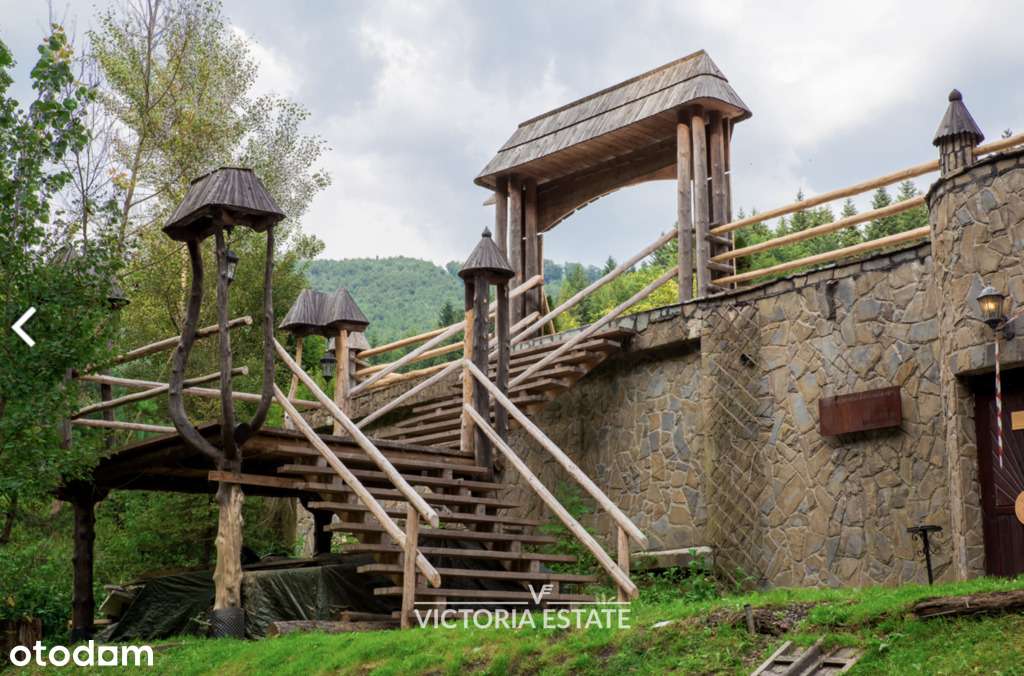 Karczma w stylu góralskim w Zawoi-7