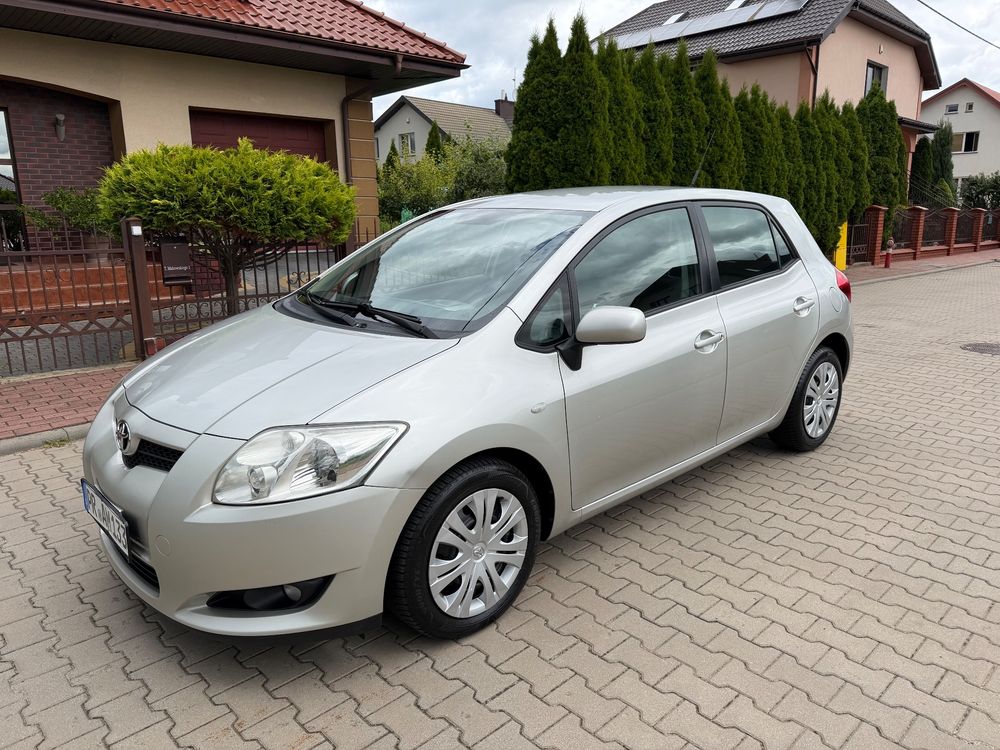 Toyota Auris I (2006-2012) 1.33 VVT-i Edition 2008