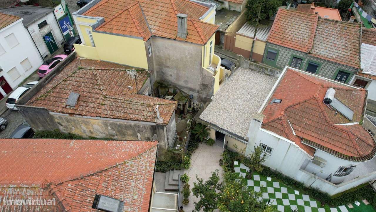 Moradia 2 pisos para Reabilitação Total (Porto) - Grande imagem: 5/24