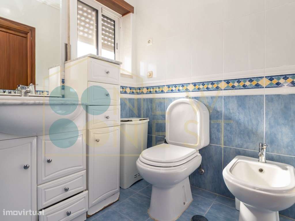 Apartamento T3 no Vale do Cobro com 128m²-29