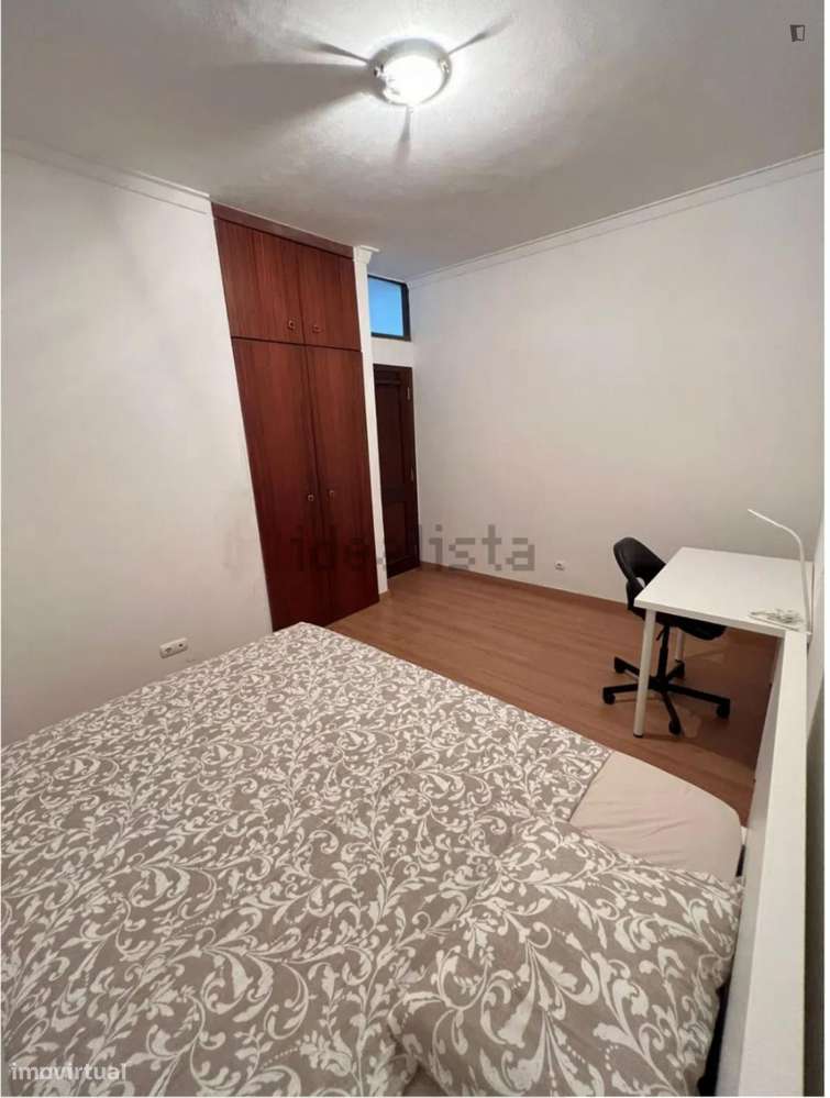 Quarto - localizado em Lumiar Lisbon - Grande imagem: 2/10