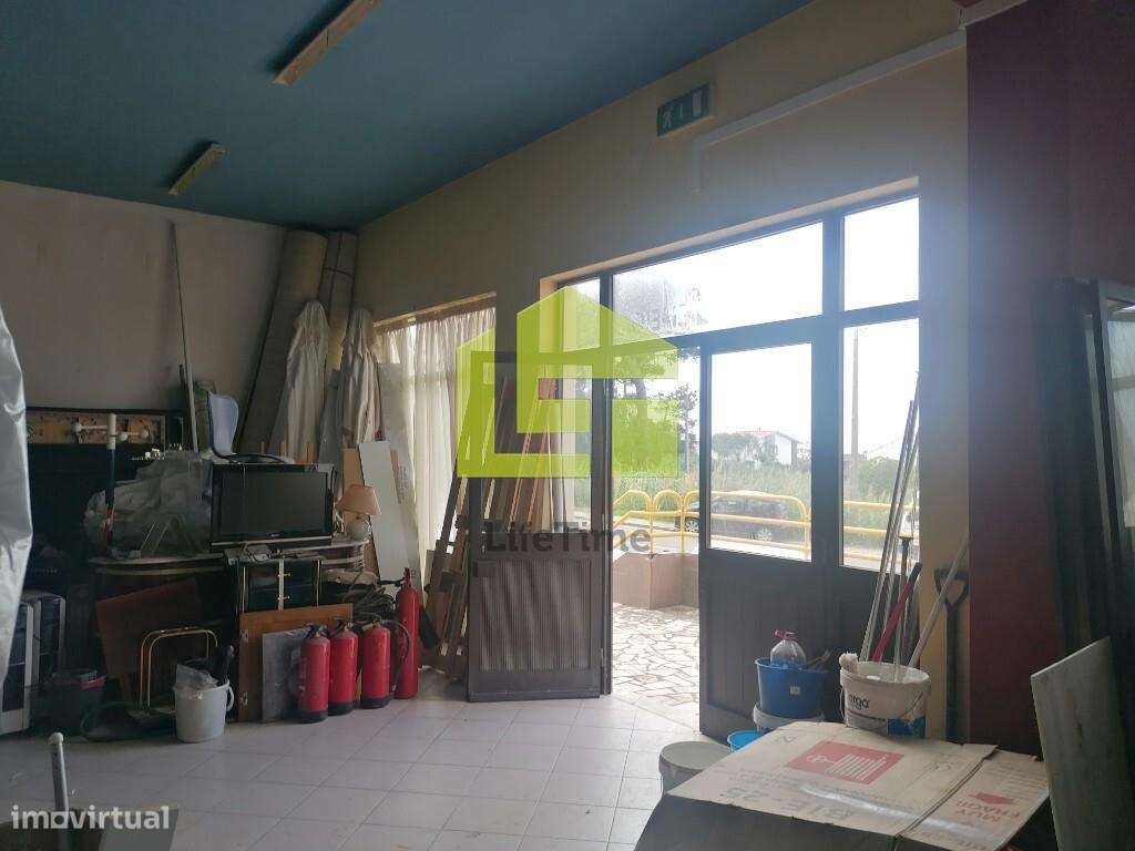 Loja no Alto do Forno Buarcos - Grande imagem: 3/17