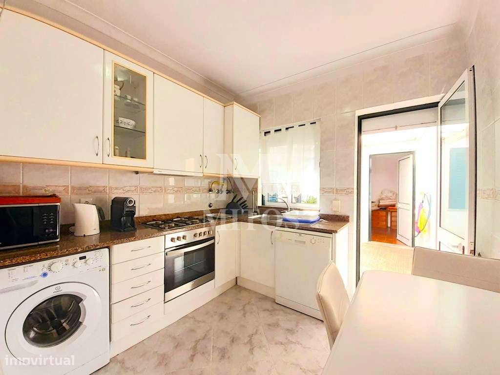 Moradia na Ribeira com Logradouro e Terraço - Grande imagem: 3/16