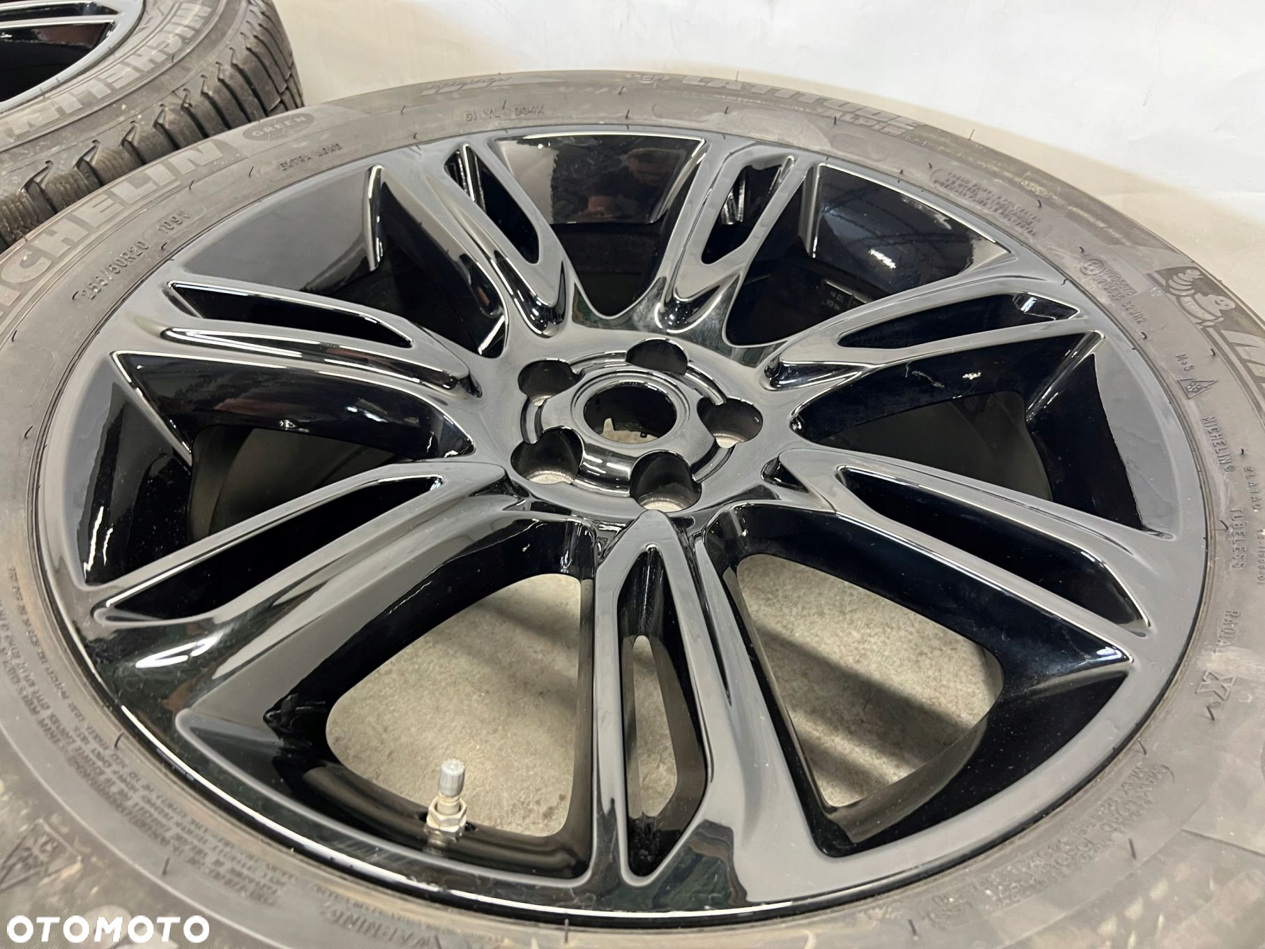 RANGE ROVER VELAR L560 KOŁA FELGI 20'' OPONY ZIMOWE 255/50/20 J8A2-1007-FA - 5