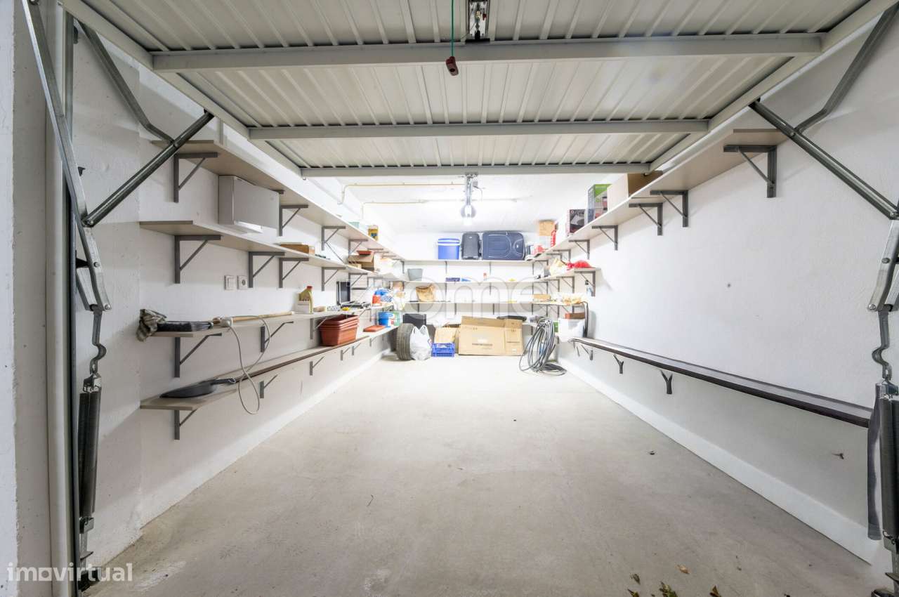 Apartamento semi-novo centro de Alvaiázere - Grande imagem: 2/32