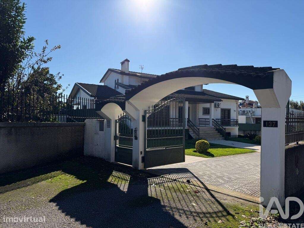 Moradia isolada T4 em Aguada de Cima de 300 m2 - Grande imagem: 5/37