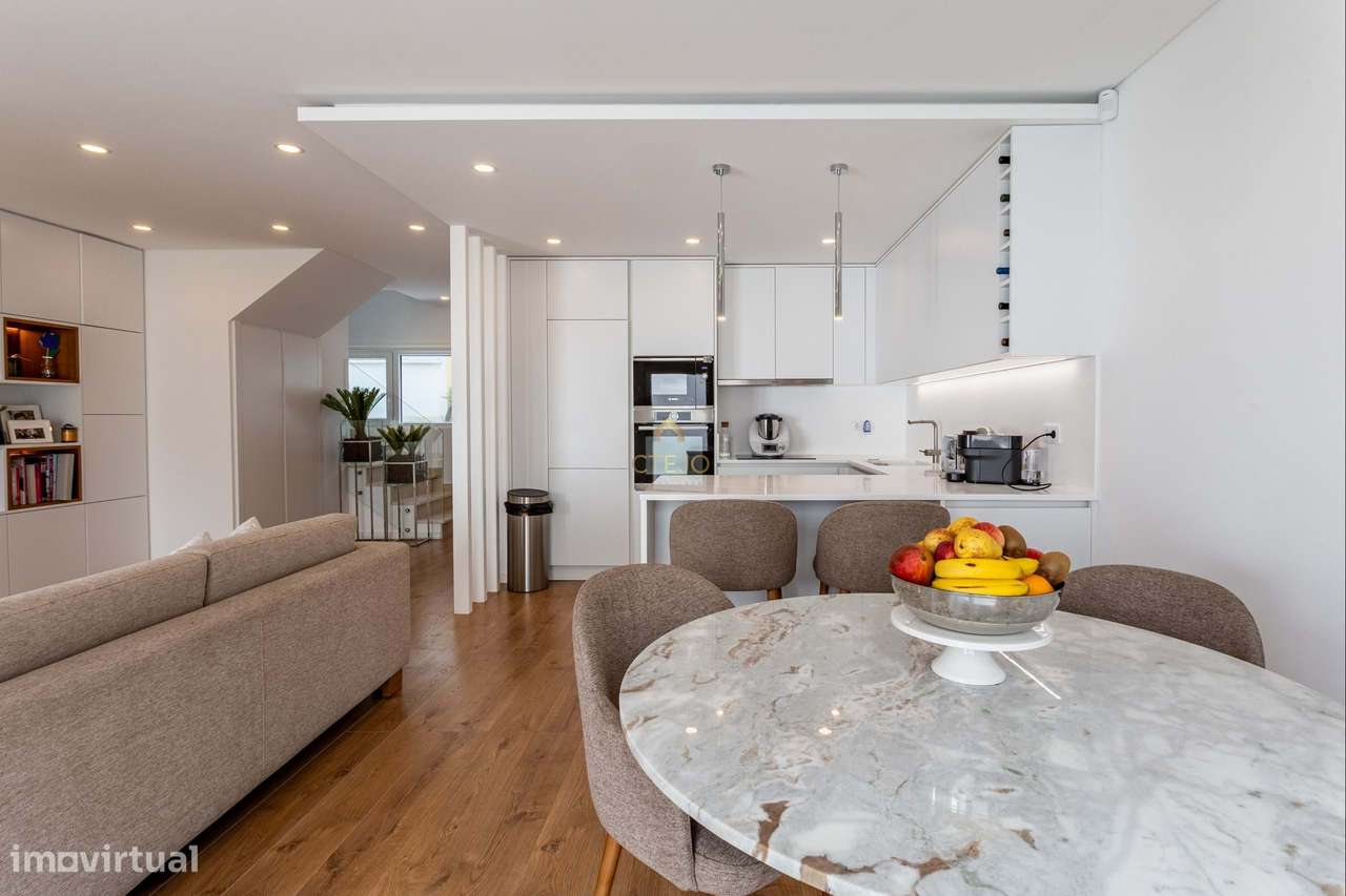 Moradia T2 Moderna com Pátio, Varanda e Chão Radiante – Bairro da Petr-9