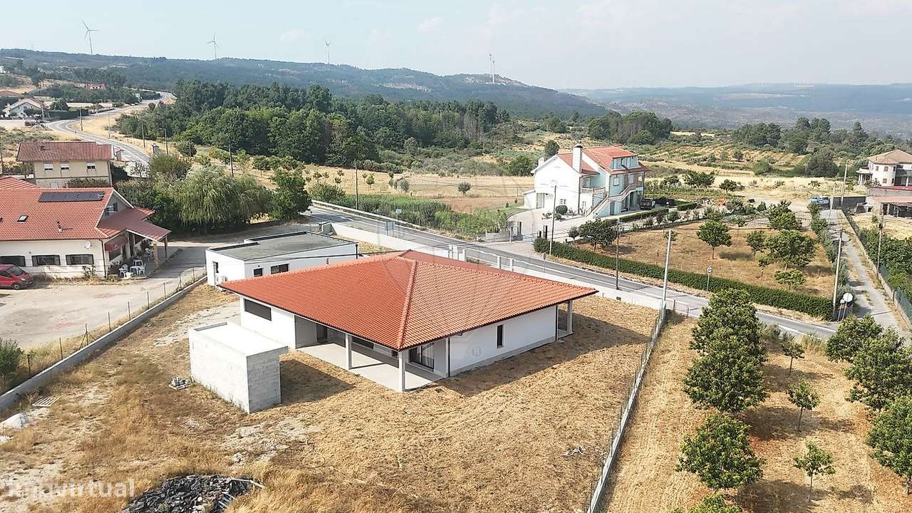 Moradia T4 para venda - Grande imagem: 4/27