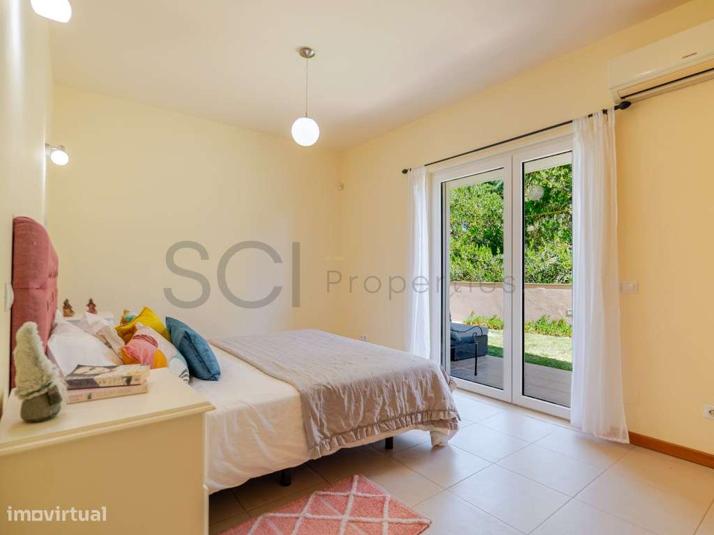 Apartamento T2 com piscina privativa em Burgau.-4