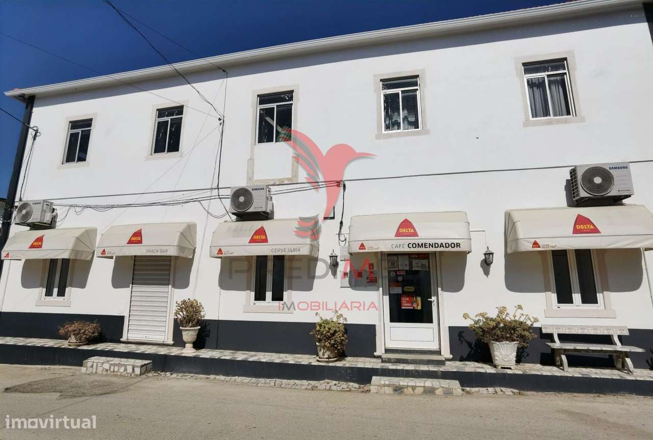 Café Restaurante Comendador na Comenda / Casével / Santarém. - Grande imagem: 2/39