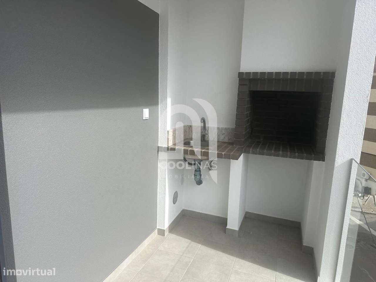 T3 com parqueamento e arrecadação Possibilidade T1 a mais - Grande imagem: 3/30