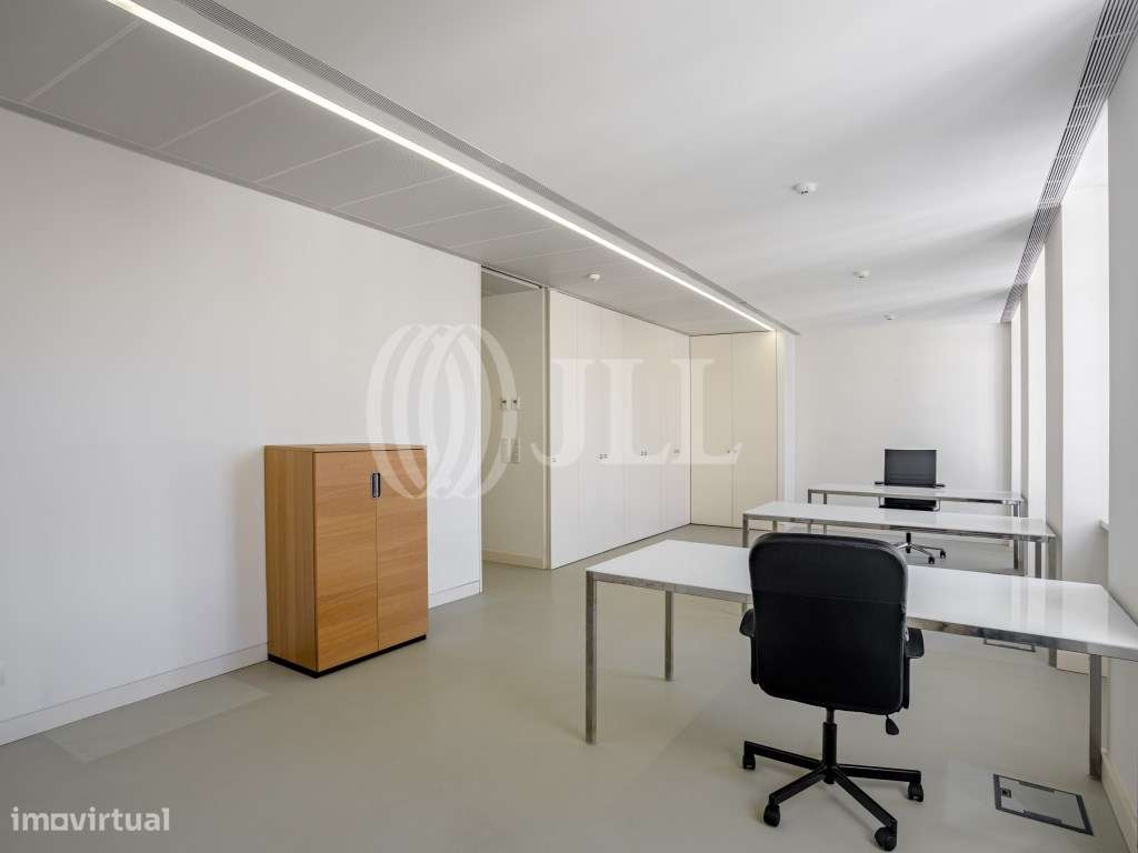 Escritório, com varanda, no Chiado, em Lisboa - Grande imagem: 4/21