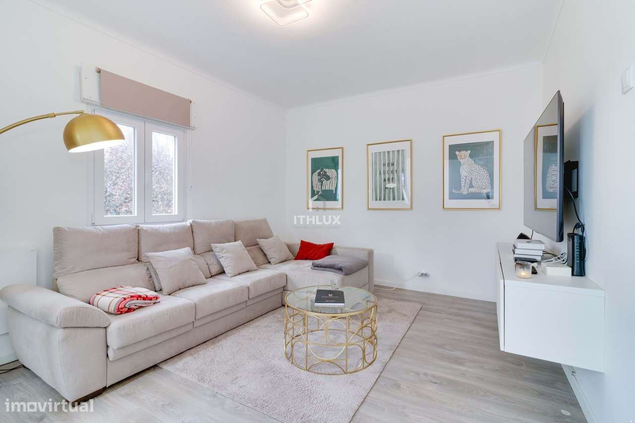 Apartamento T2 para venda renovado recentemente - perto do centro de B - Grande imagem: 2/23