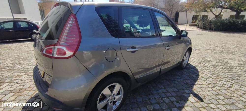 Renault Scénic 1.5 dCi Dynamique S - 34