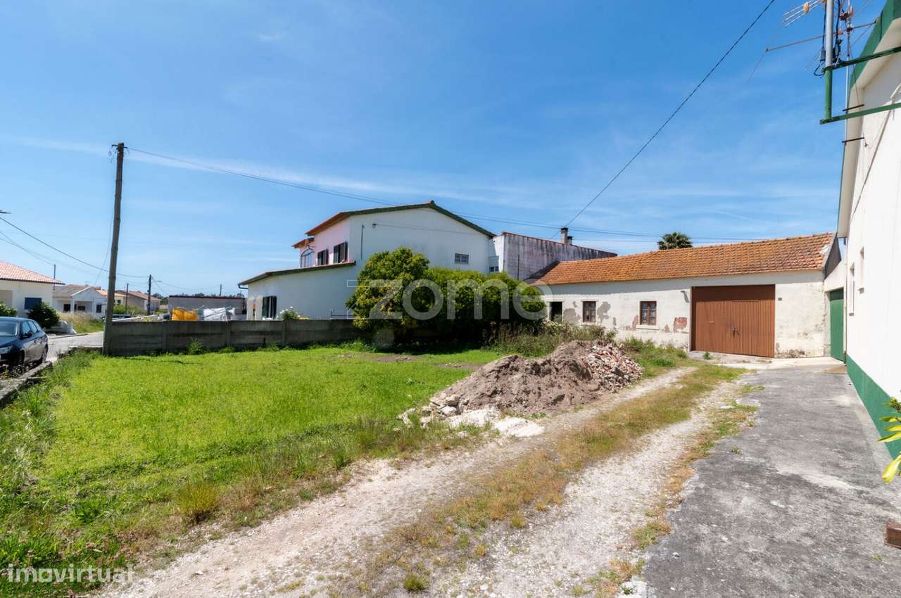 Moradia p/ Recuperar | Tranquilidade| Vista Campo - Grande imagem: 2/53