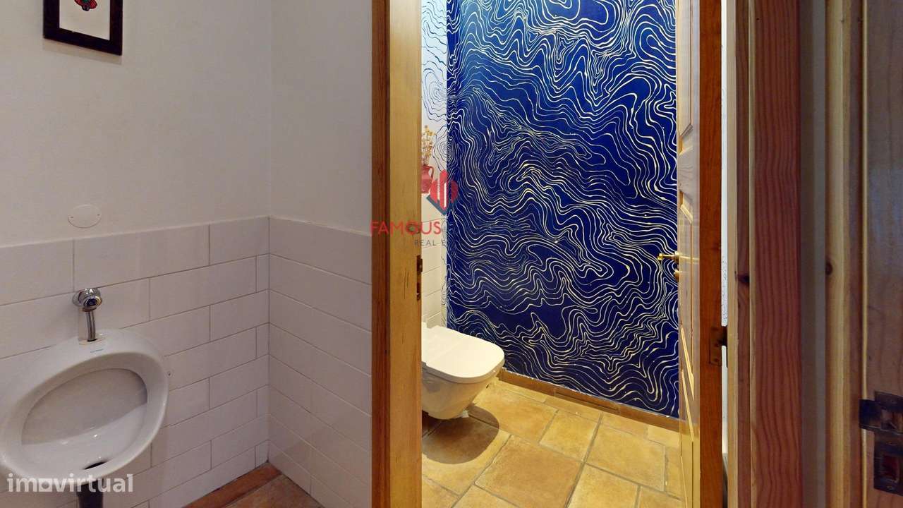 Prédio Histórico com Alojamento Local, Restauração e Espaço...-58