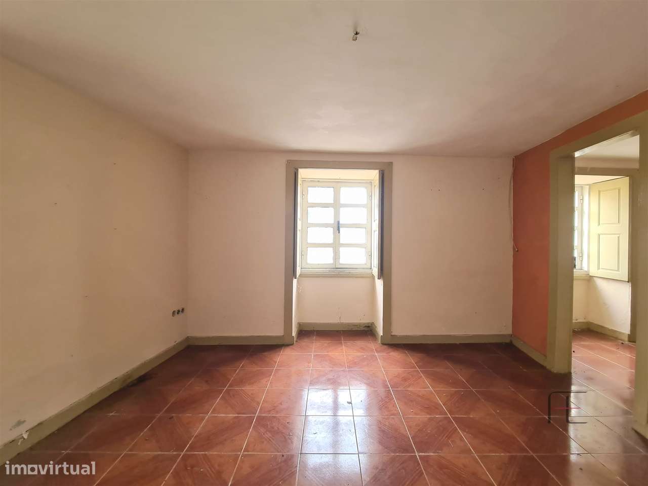 Moradia T3 Esmoriz para reabilitar - Grande imagem: 5/26