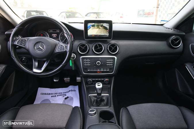 Mercedes-Benz GLA 180 d Activity Edition - 21