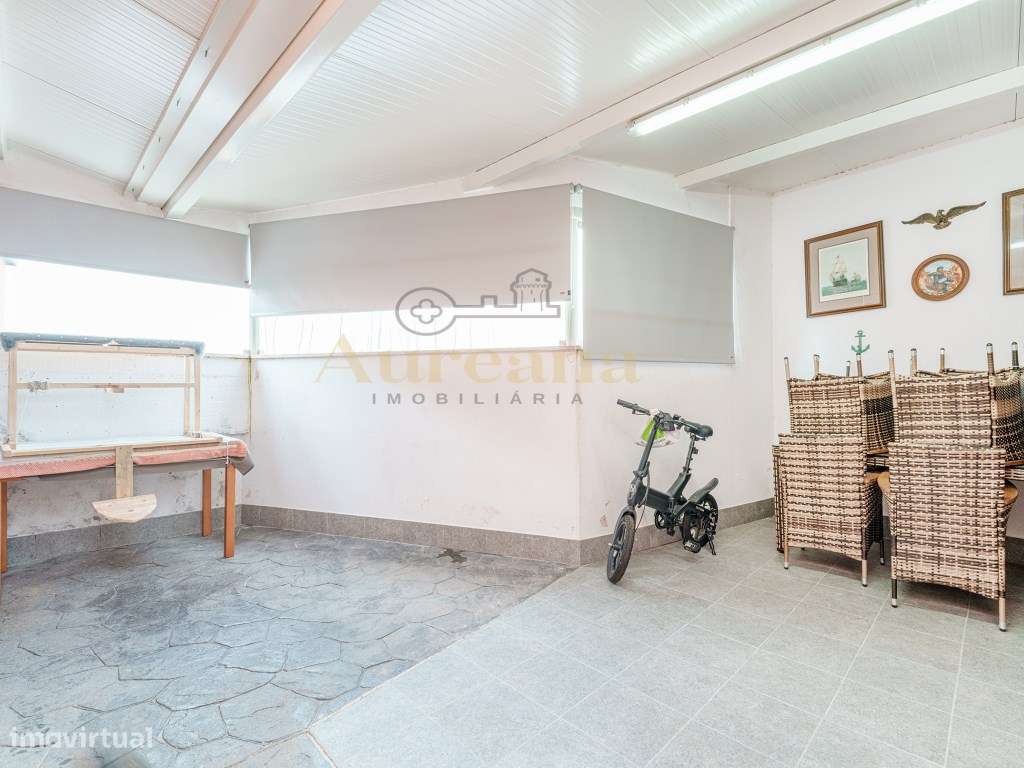 Moradia T3+1, na Moita Redonda, Fátima-53
