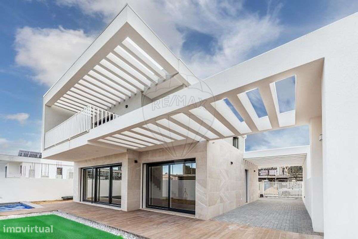 Moradia T4 para venda - Grande imagem: 2/12