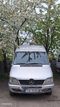 Mercedes-Benz Sprinter - 1