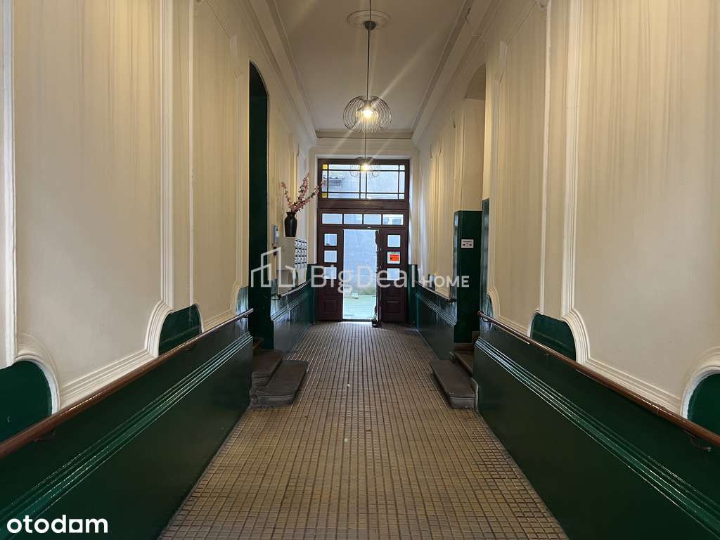 Wyjątkowe mieszkanie na Starym Mieście-10