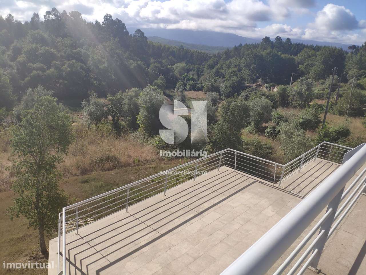 Moradia T4 +1 / V.N. Poiares - Grande imagem: 4/35