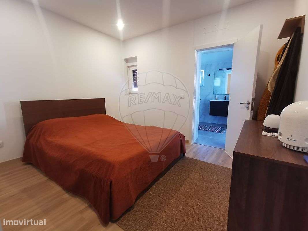 Moradia T2 para venda-16