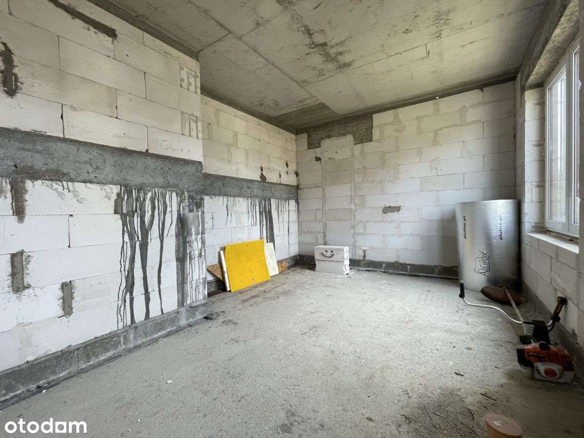 Pięknie położony dom z dwustanowiskowym garażem-10